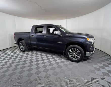 2022 Chevrolet Silverado 1500 LT Truck