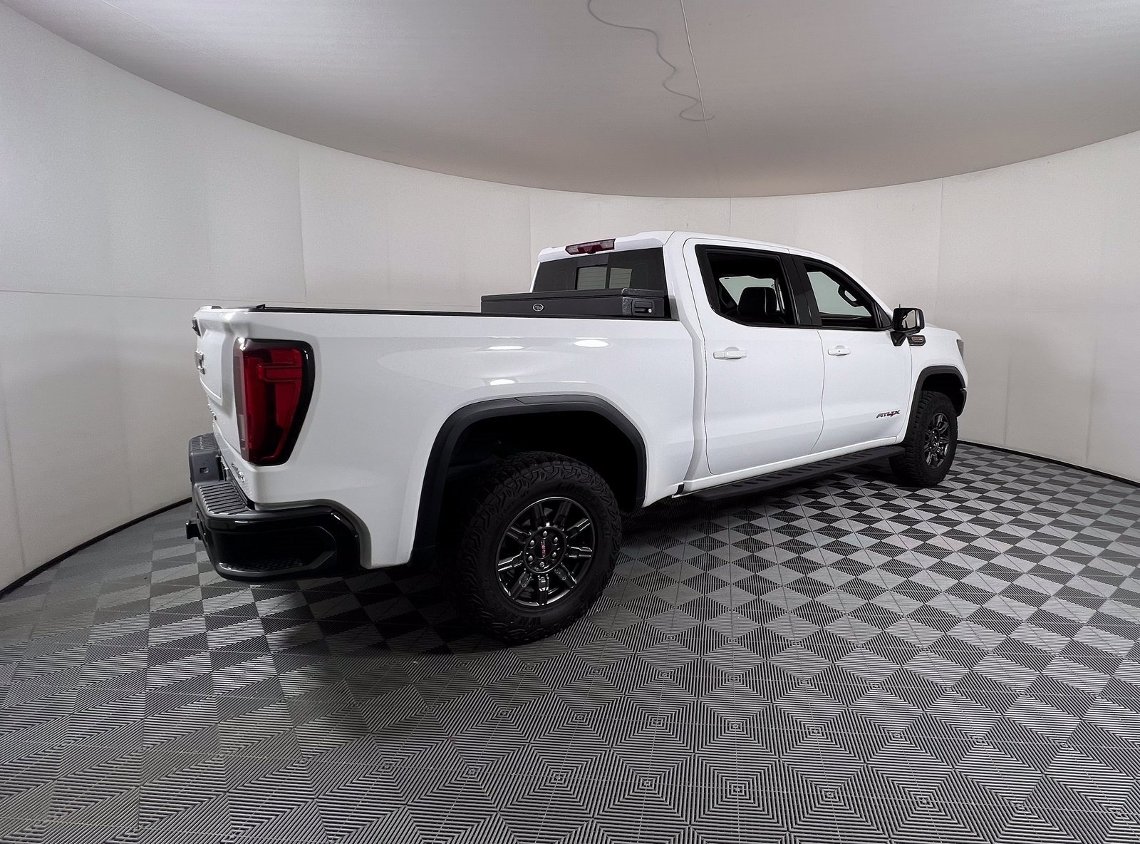 2024 Gmc Sierra 1500 AT4X photo 4