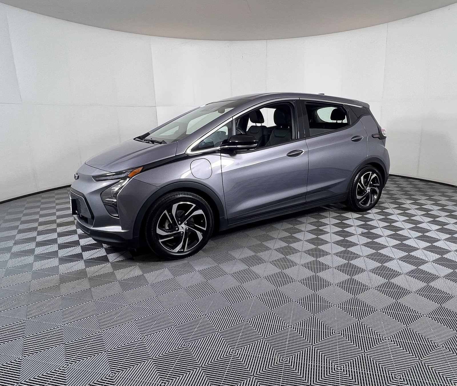 Used 2023 Chevrolet Bolt EV 2LT with VIN 1G1FX6S09P4159150 for sale in Marlin, TX