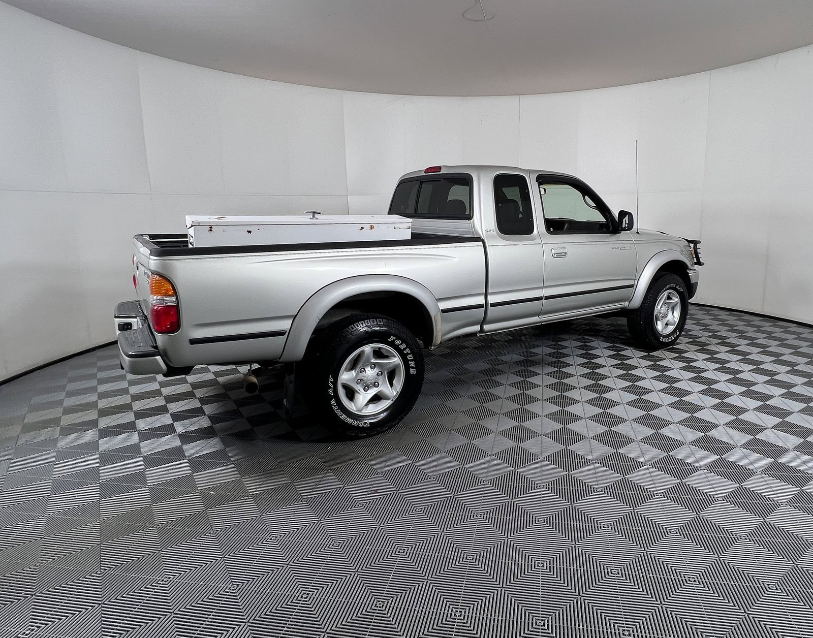 2004 Toyota Tacoma V6 4x4 photo 4