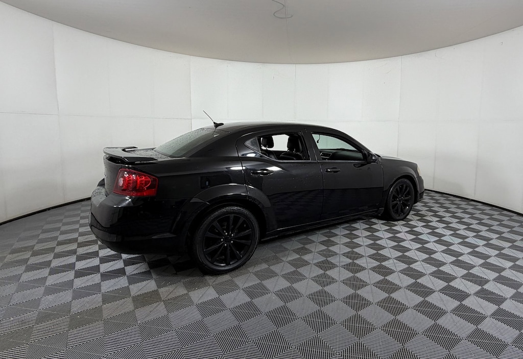 Used 2013 Dodge Avenger SXT