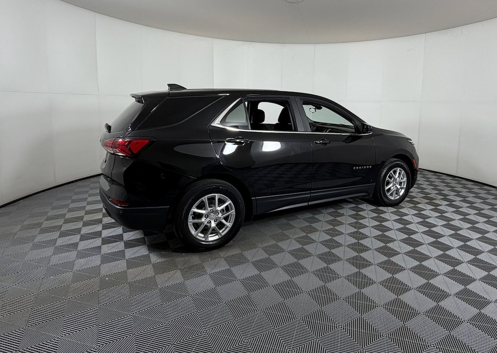 Used 2022 Chevrolet Equinox LT SUV