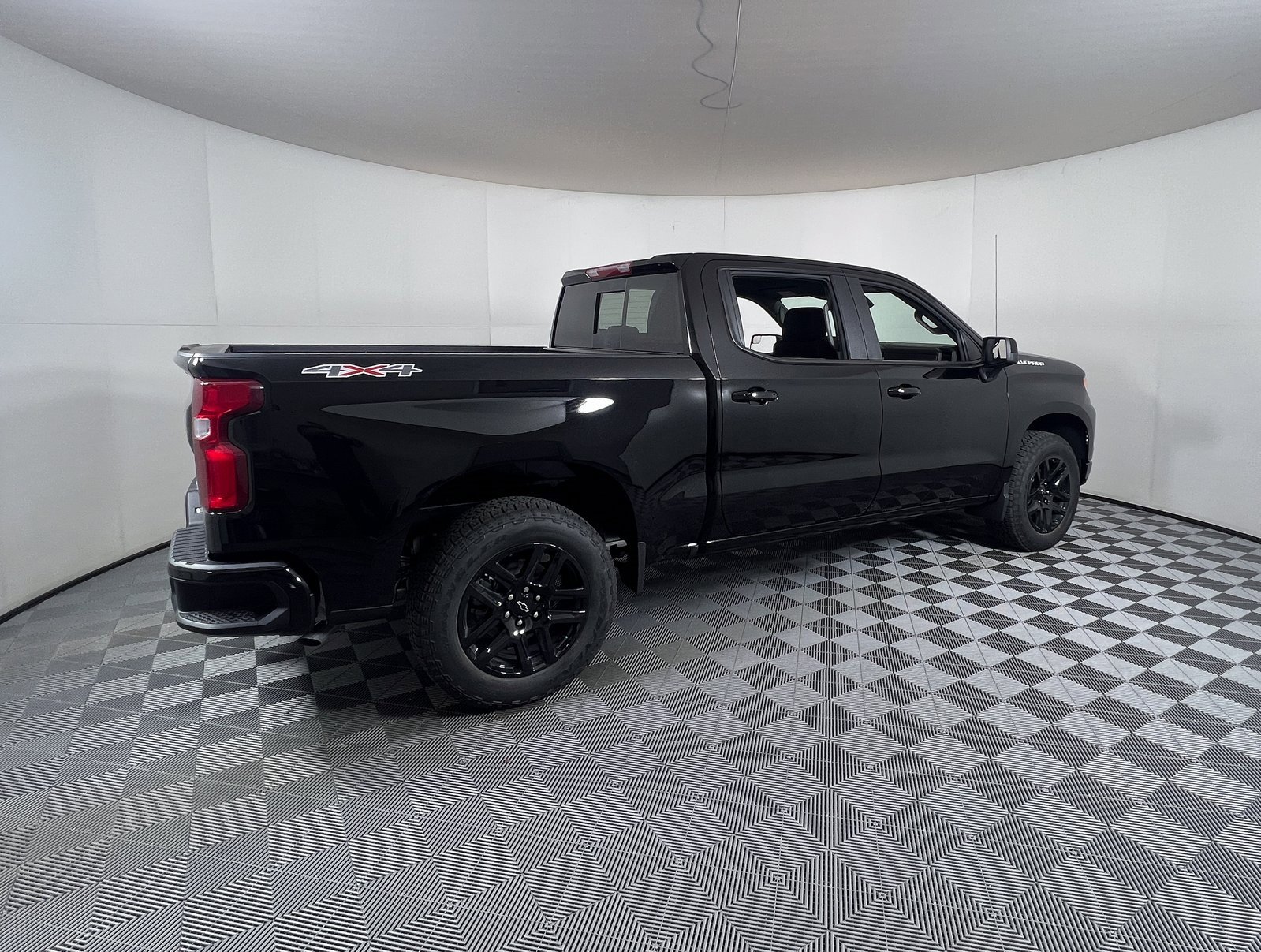 2026 Chevrolet Silverado 1500 RST photo 4