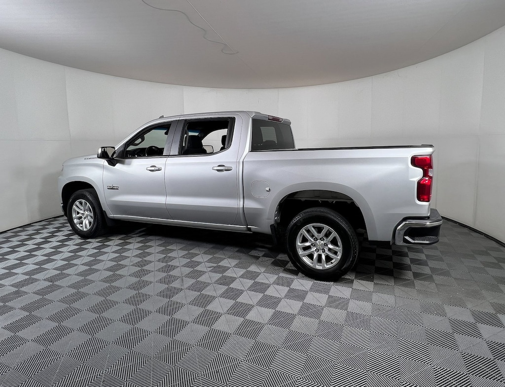 Used 2021 Chevrolet Silverado 1500 LT Truck