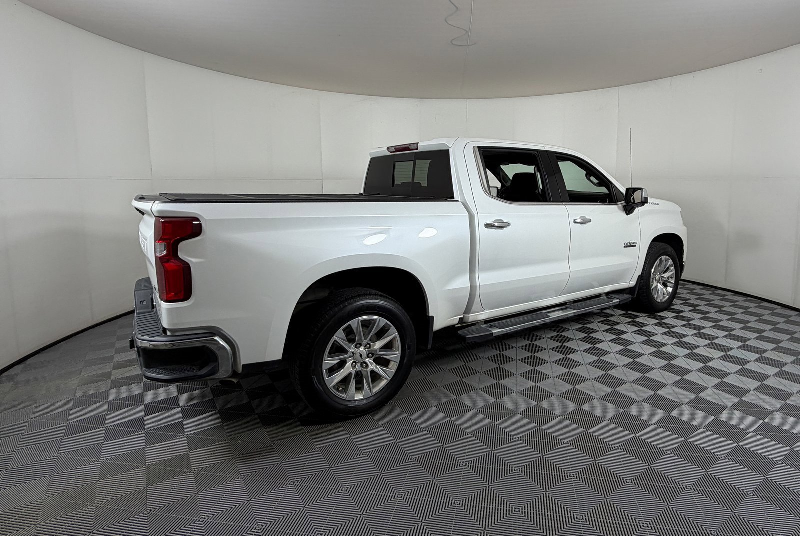 2020 Chevrolet Silverado LTZ photo 4