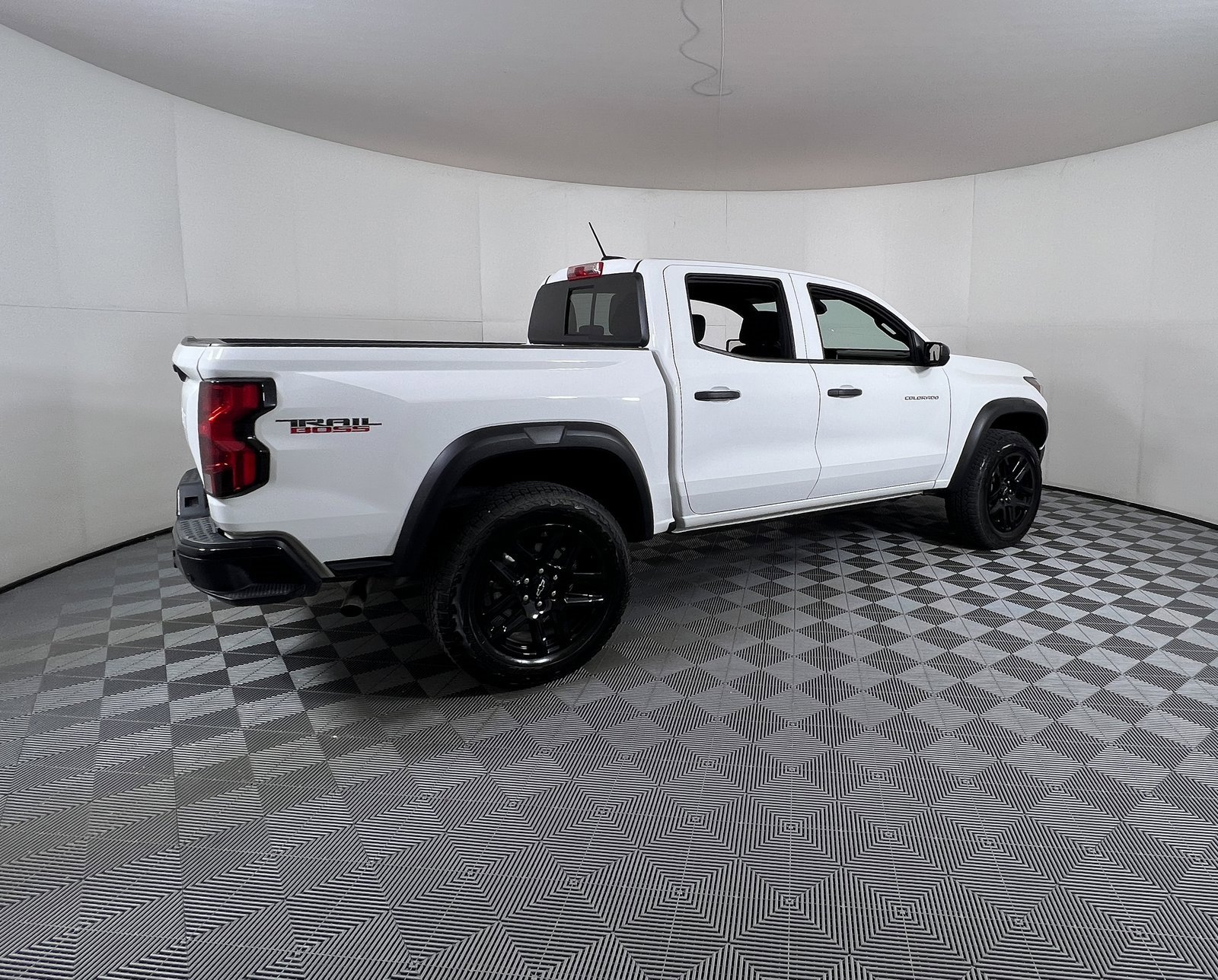 2024 Chevrolet Colorado Trail Boss photo 4