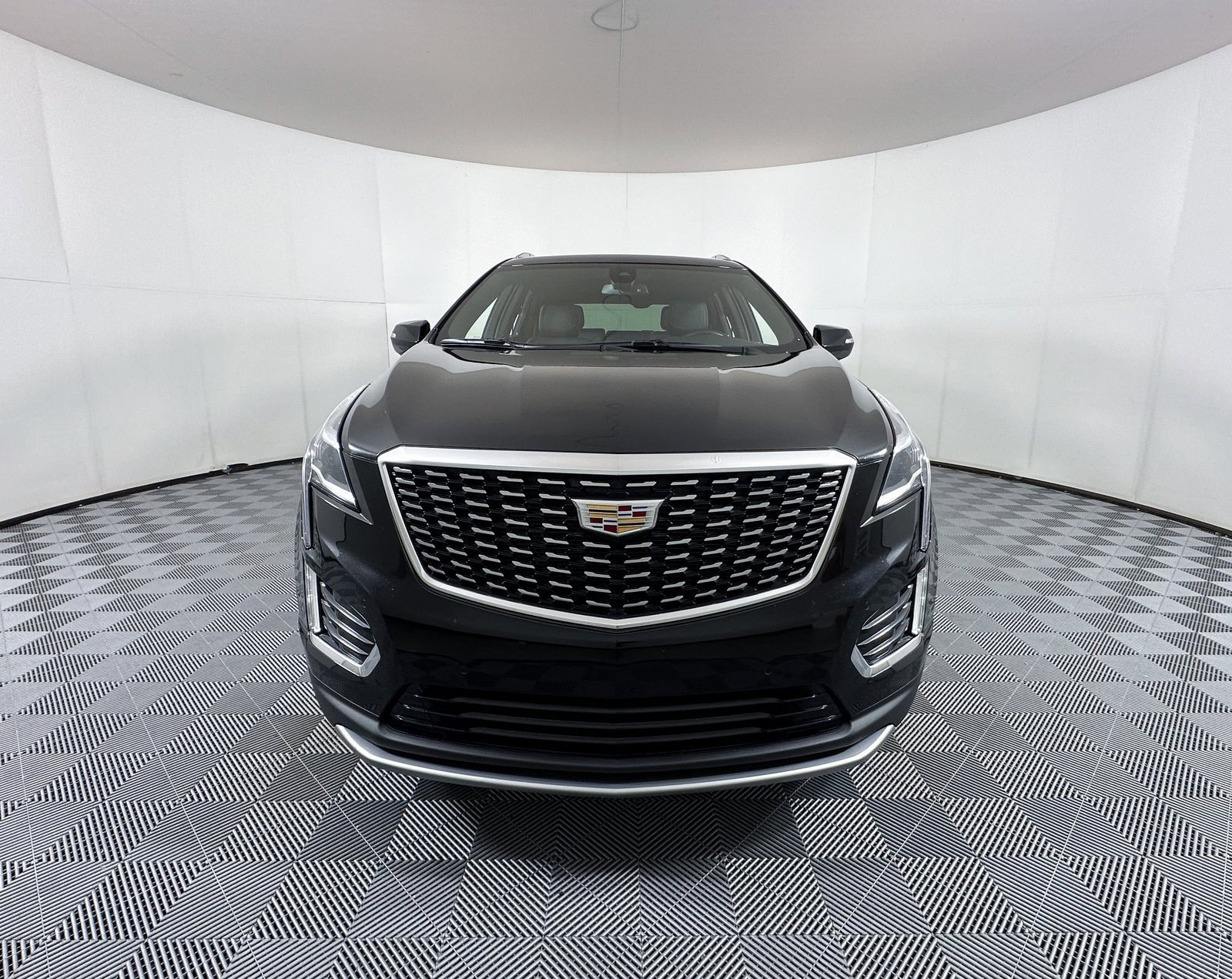 Used 2022 Cadillac XT5 Premium Luxury with VIN 1GYKNDRS3NZ107563 for sale in Marlin, TX