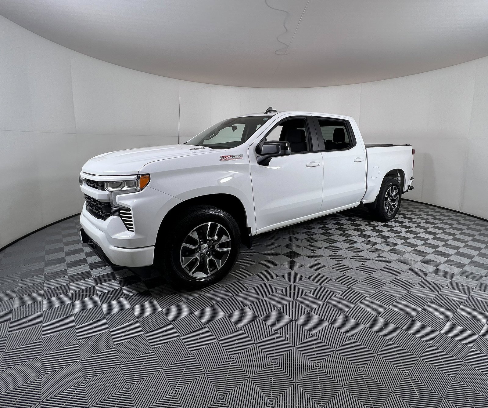 Used 2023 Chevrolet Silverado 1500 RST with VIN 3GCUDEE81PG187255 for sale in Marlin, TX