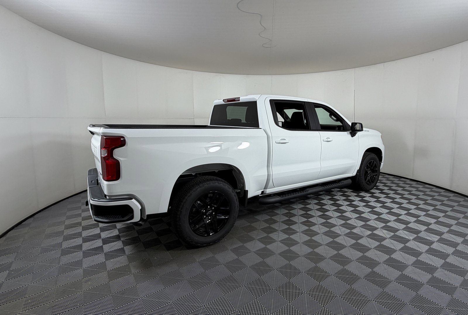 2026 Chevrolet Silverado 1500 RST photo 4