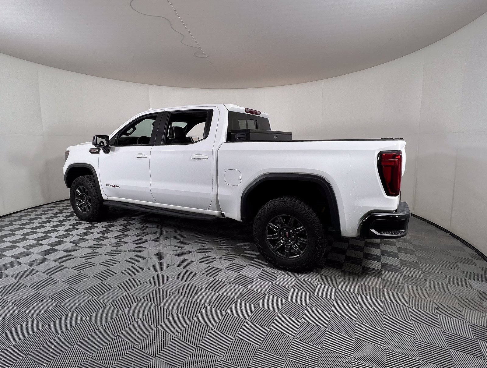 2024 Gmc Sierra 1500 AT4X photo 3