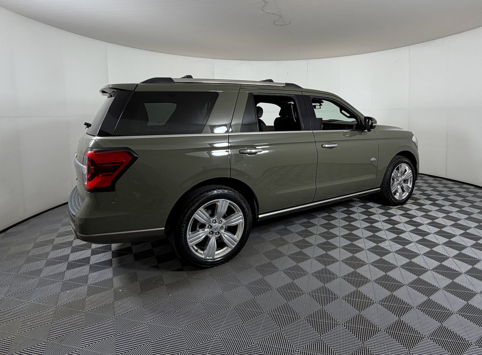 2024 Ford Expedition King Ranch photo 4