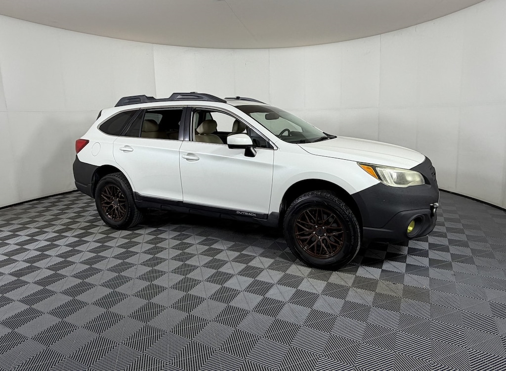 Used 2017 Subaru Outback 2.5i Premium SUV