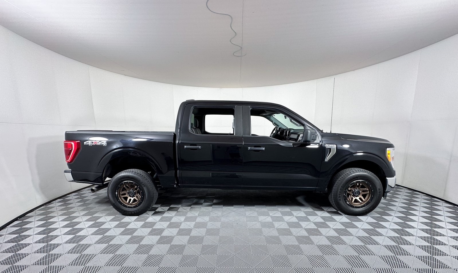 Used 2021 Ford F-150 XLT with VIN 1FTFW1E80MFA42264 for sale in Marlin, TX