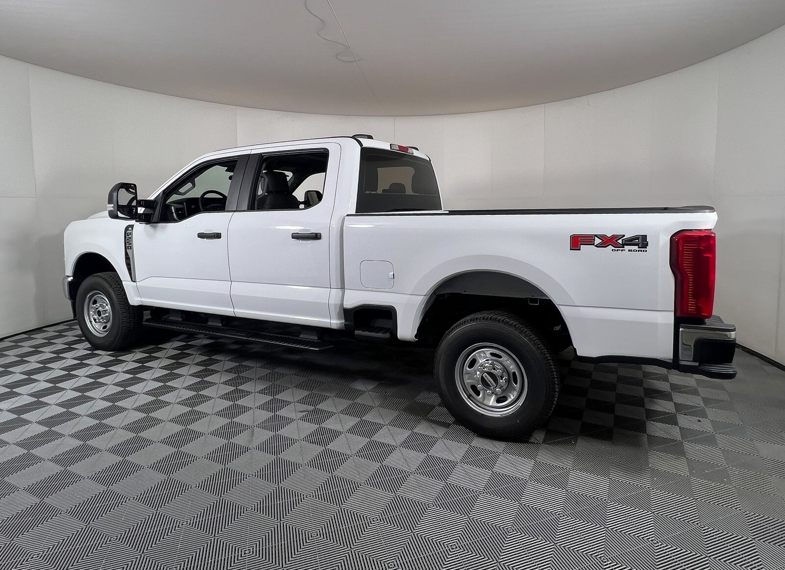 2026 Ford F-250 XL photo 3