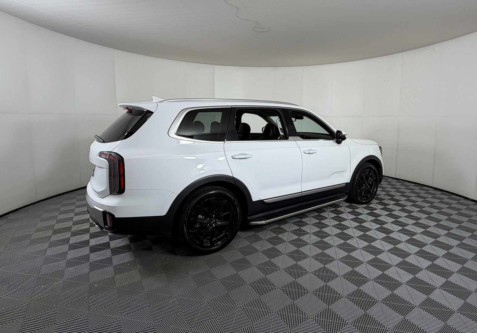 2023 Kia Telluride EX X-Line photo 4