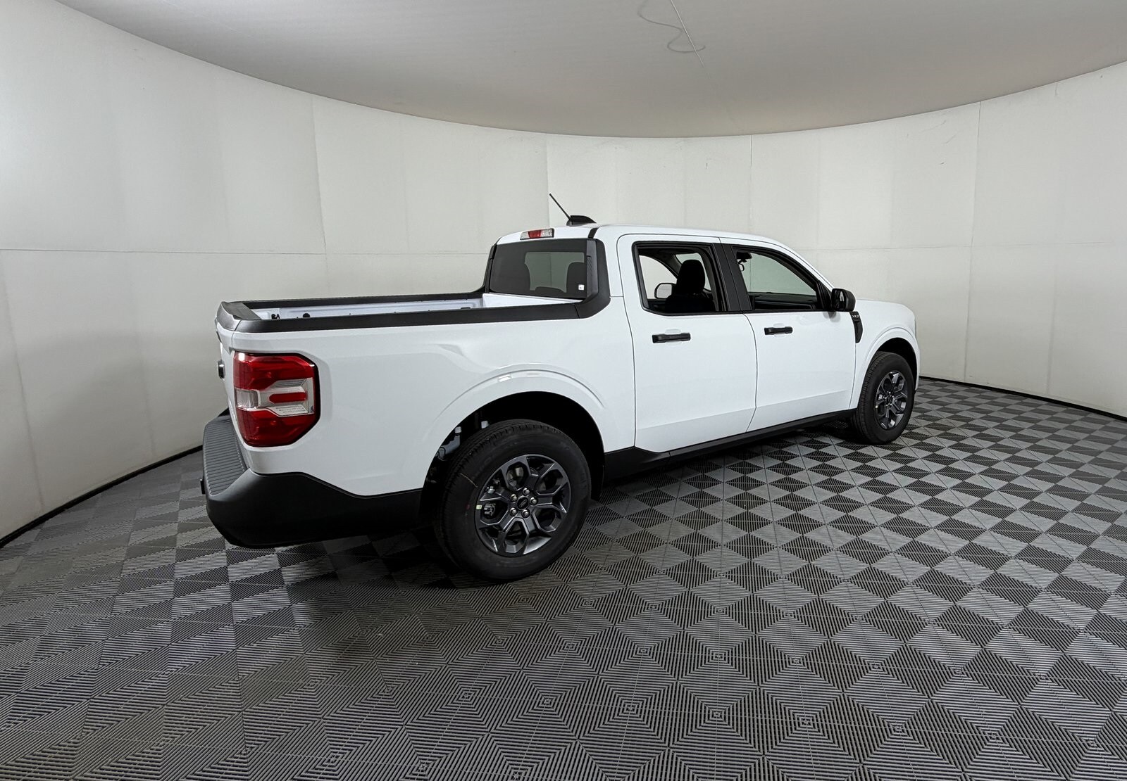 2025 Ford Maverick XLT photo 4