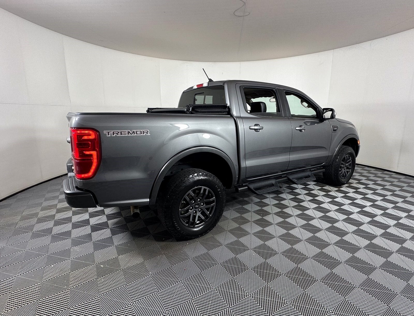 2022 Ford Ranger Lariat photo 3