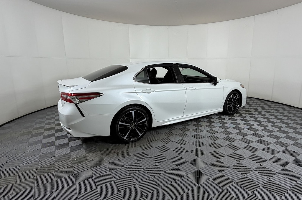 Used 2018 Toyota Camry XSE Sedan