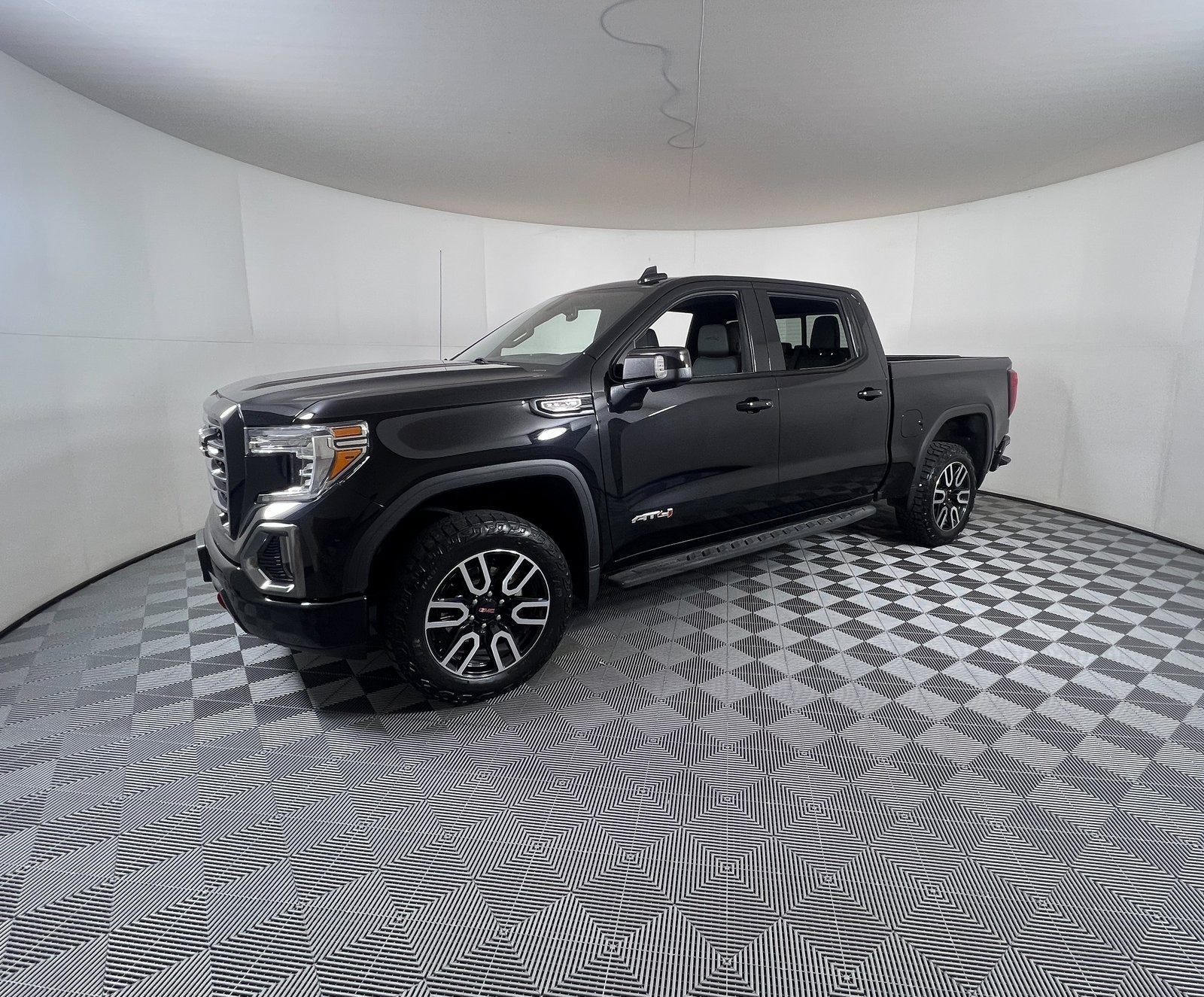 Used 2022 GMC Sierra 1500 Limited AT4 with VIN 3GTP9EEL8NG196809 for sale in Marlin, TX