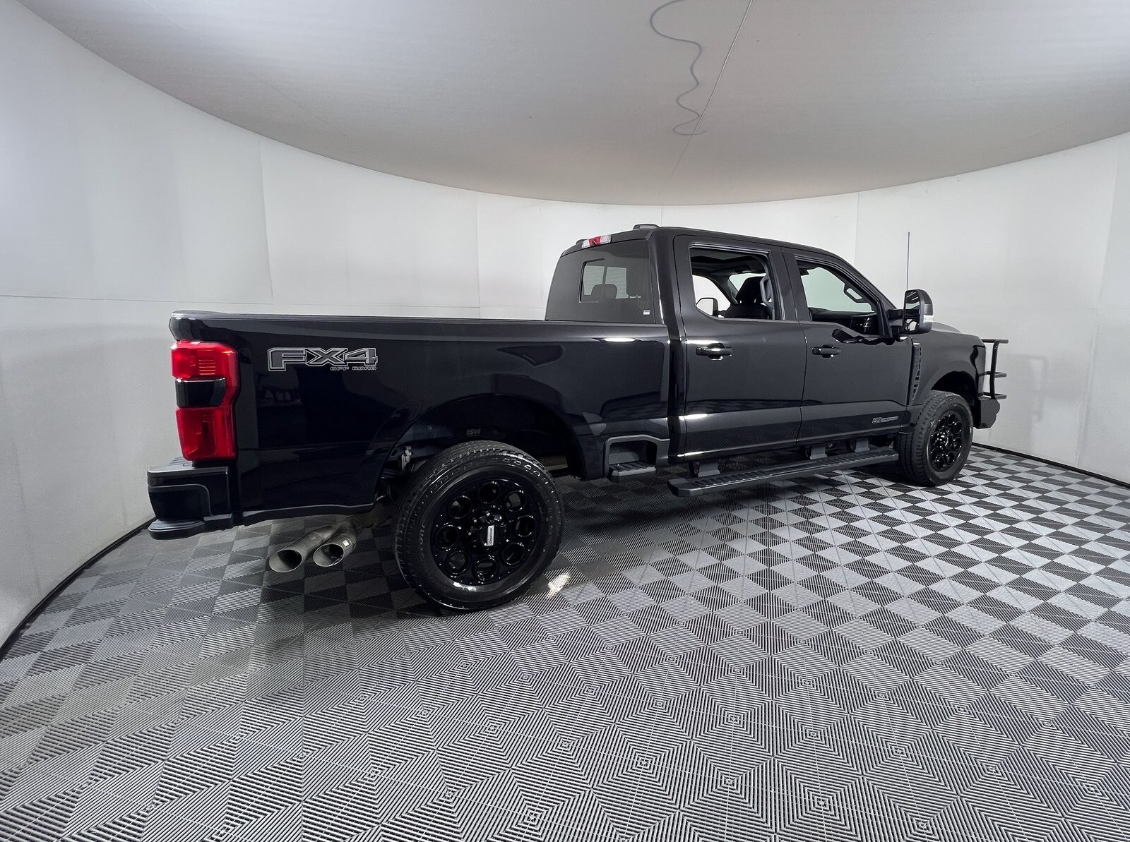 2024 Ford F-250 photo 4