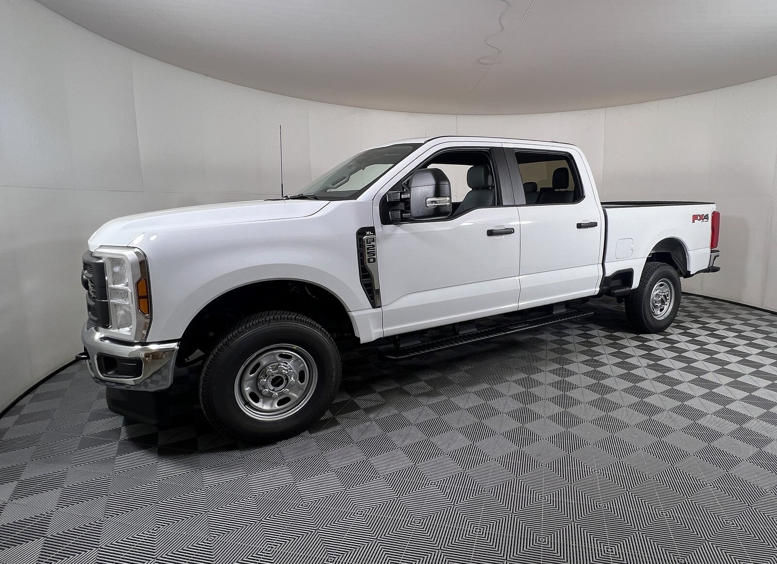 2026 Ford F-250 XL photo 2