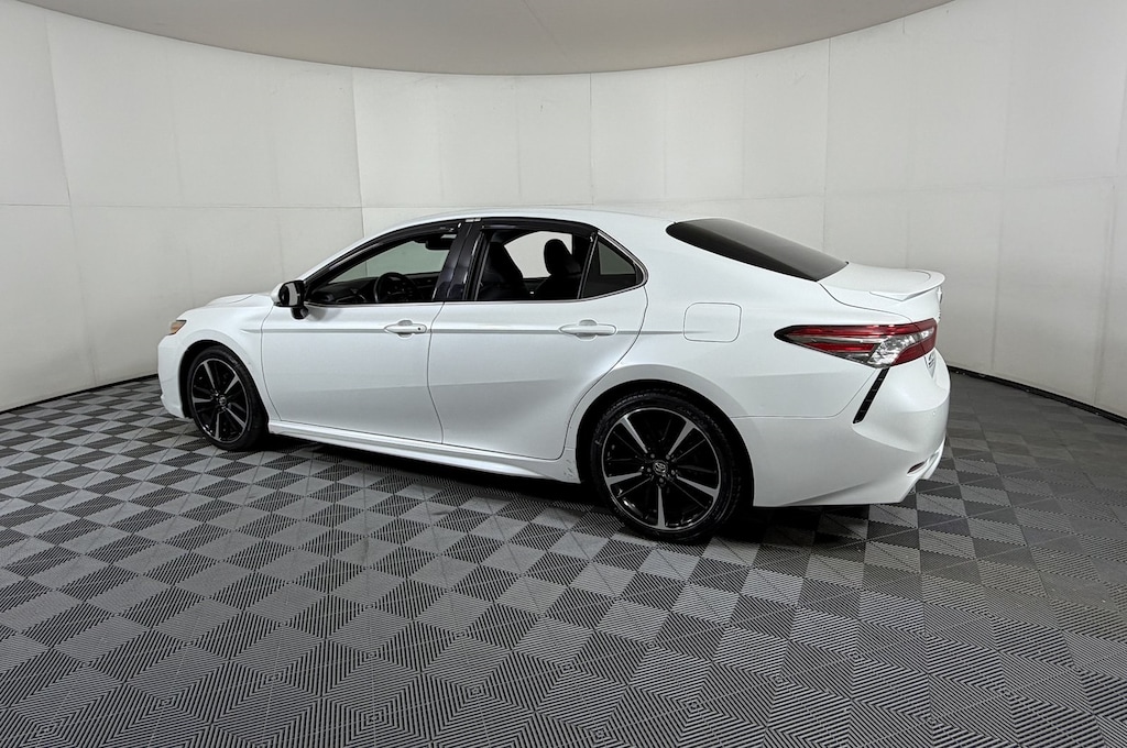 Used 2018 Toyota Camry XSE Sedan