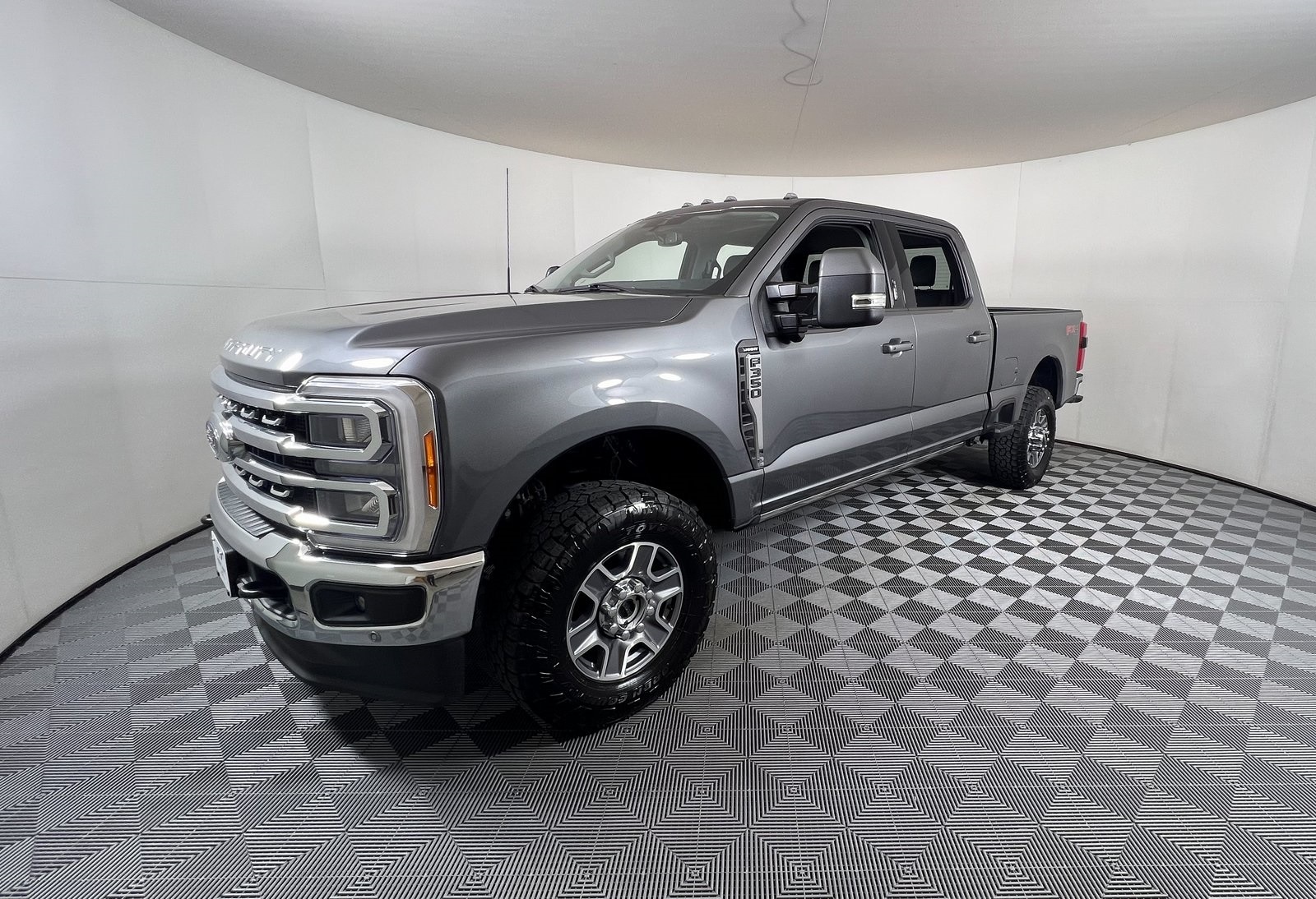 Used 2023 Ford F-350 Super Duty Lariat with VIN 1FT8W3BN8PEC87712 for sale in Marlin, TX