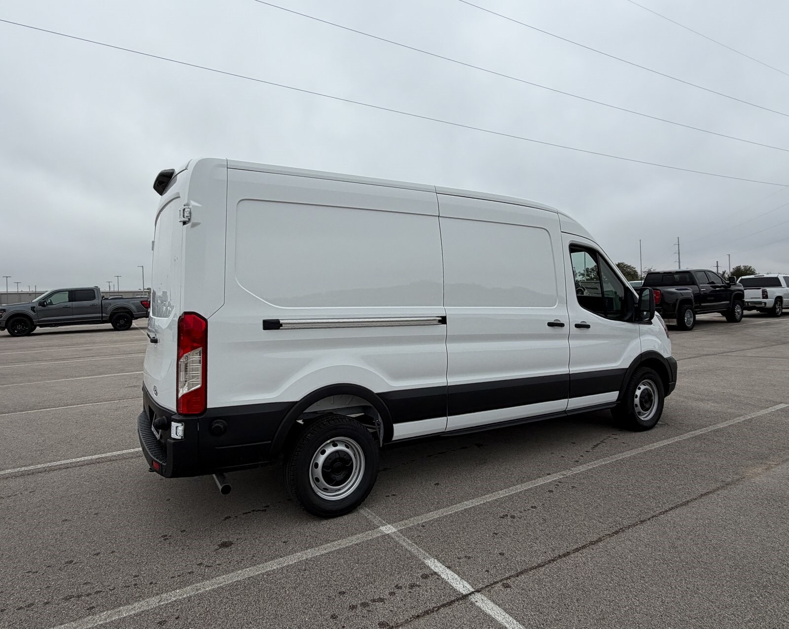 2026 Ford Transit Cargo Van photo 4