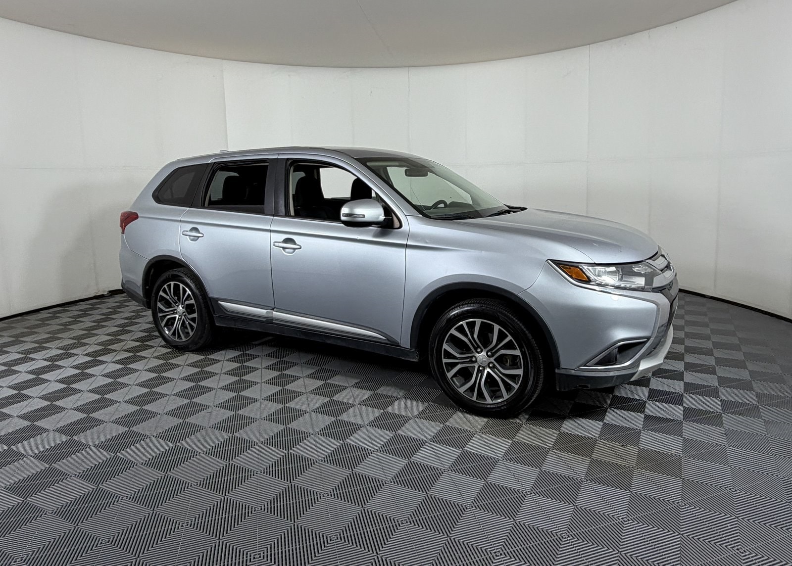2017 Mitsubishi Outlander SE