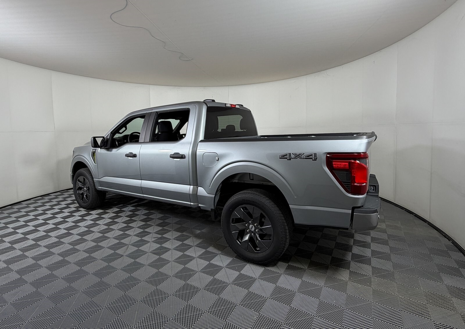 2025 Ford F-150 STX photo 3