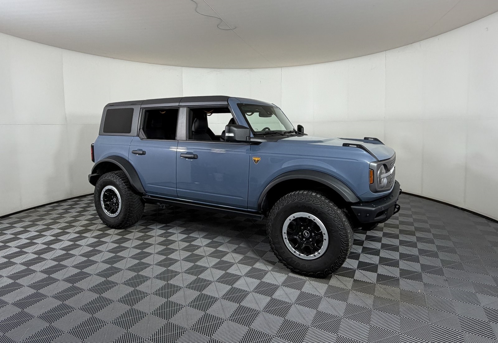 2024 Ford Bronco 4-Door Badlands's photo