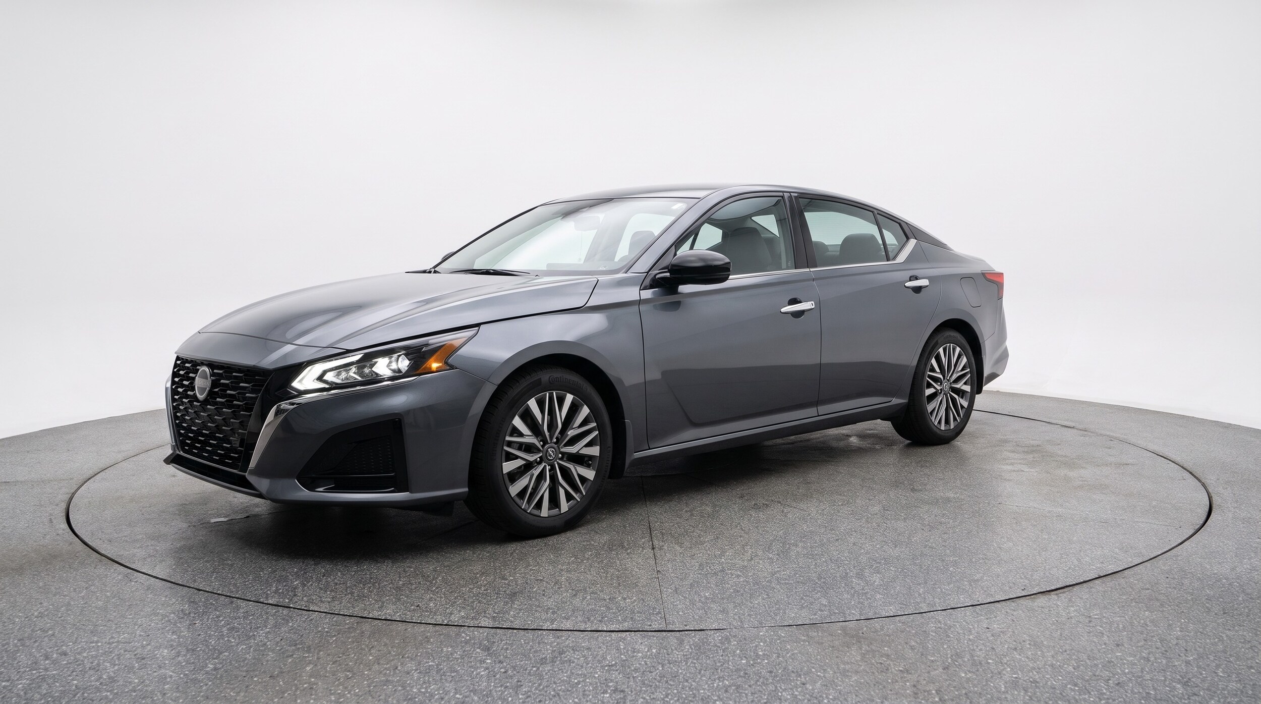 Thumbnail: 2025 Nissan Altima - 3