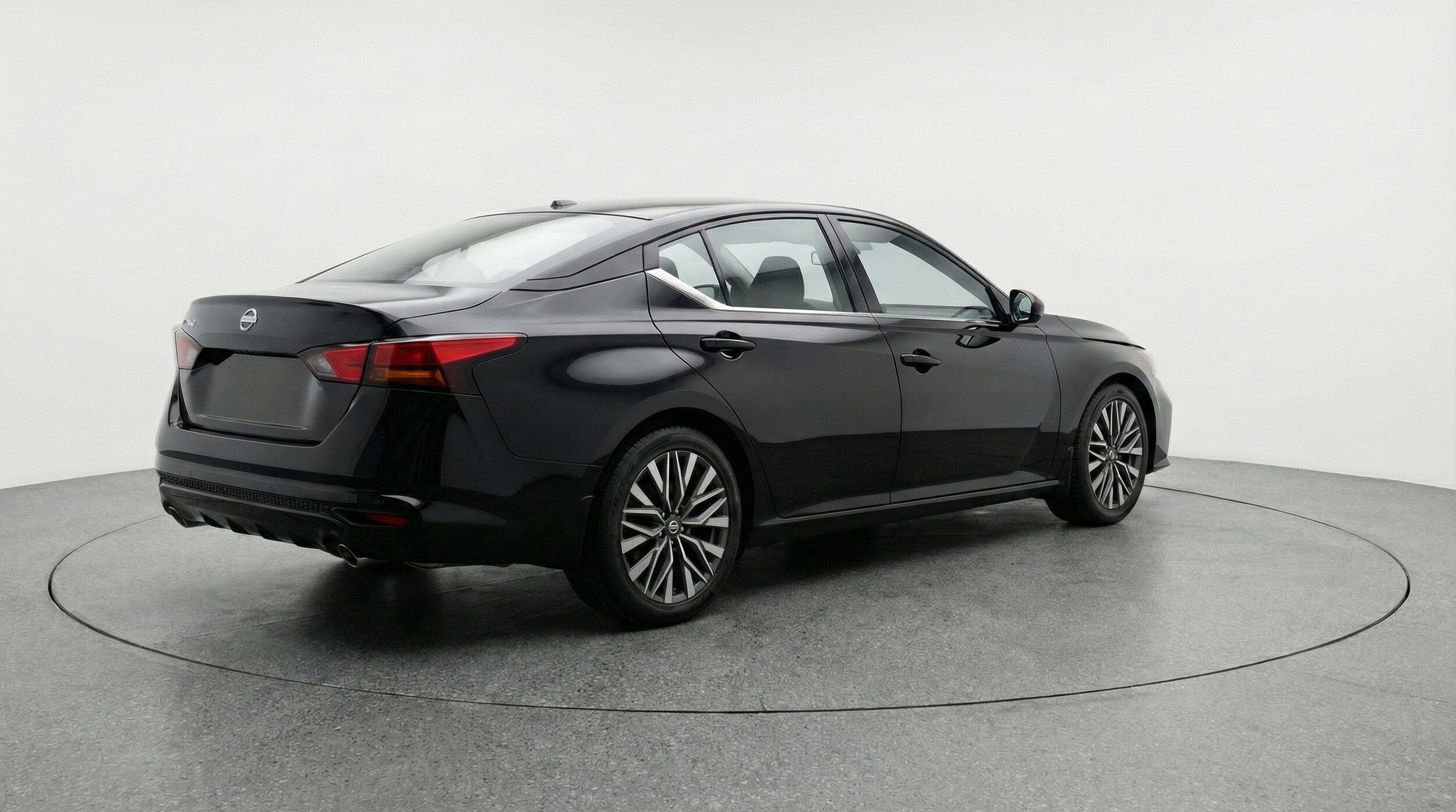 Thumbnail: 2025 Nissan Altima - 7