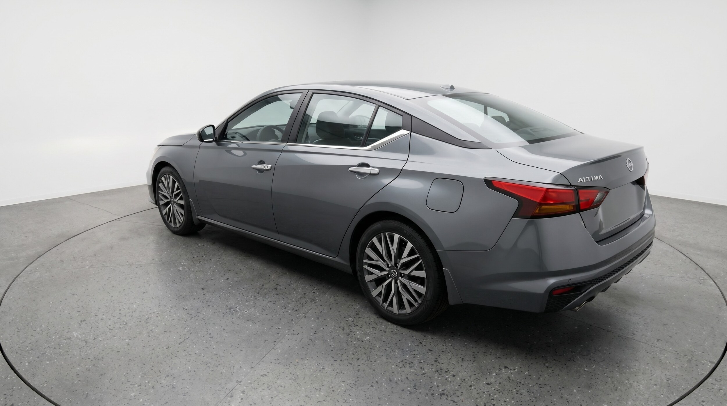 Thumbnail: 2025 Nissan Altima - 5