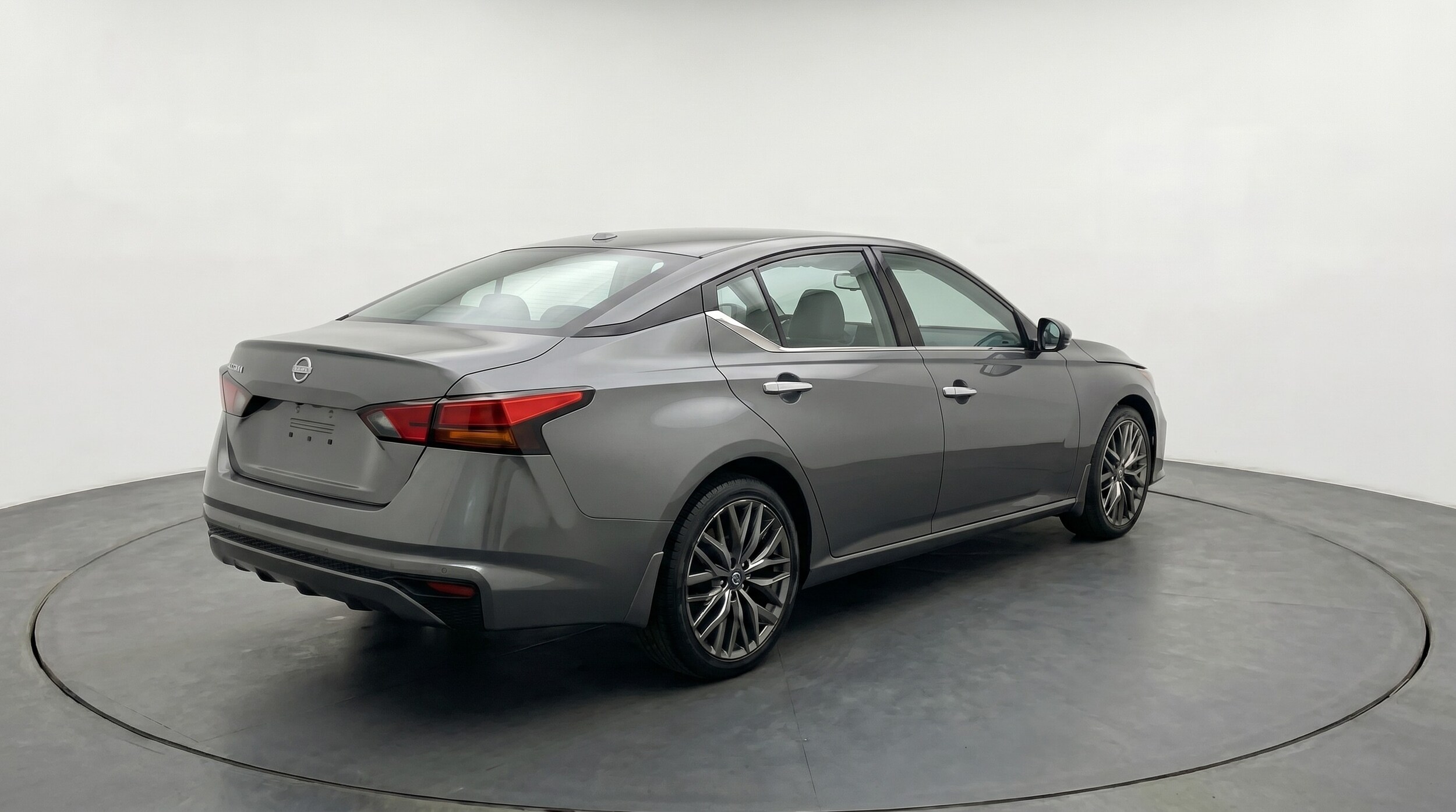 Thumbnail: 2025 Nissan Altima - 7