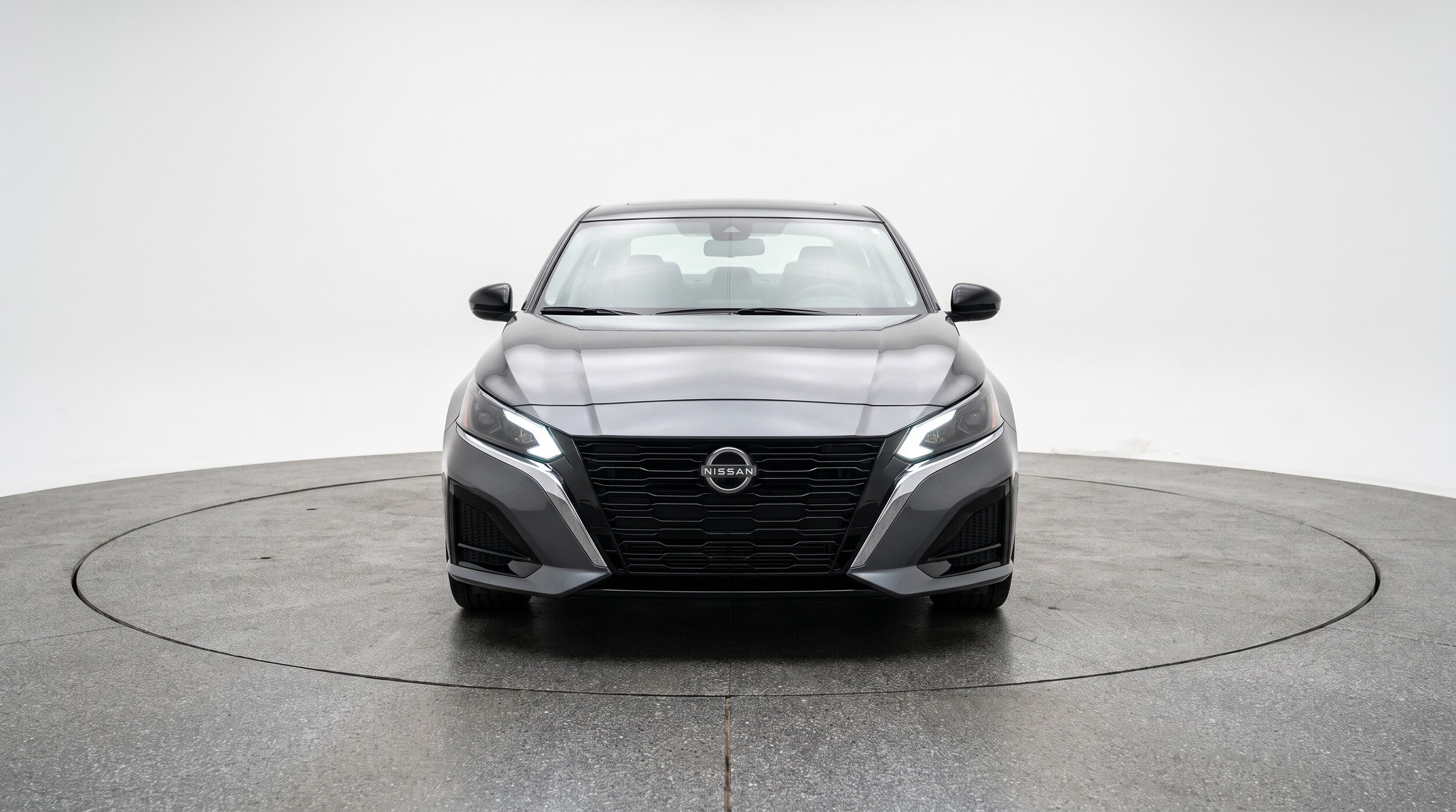 Thumbnail: 2025 Nissan Altima - 2