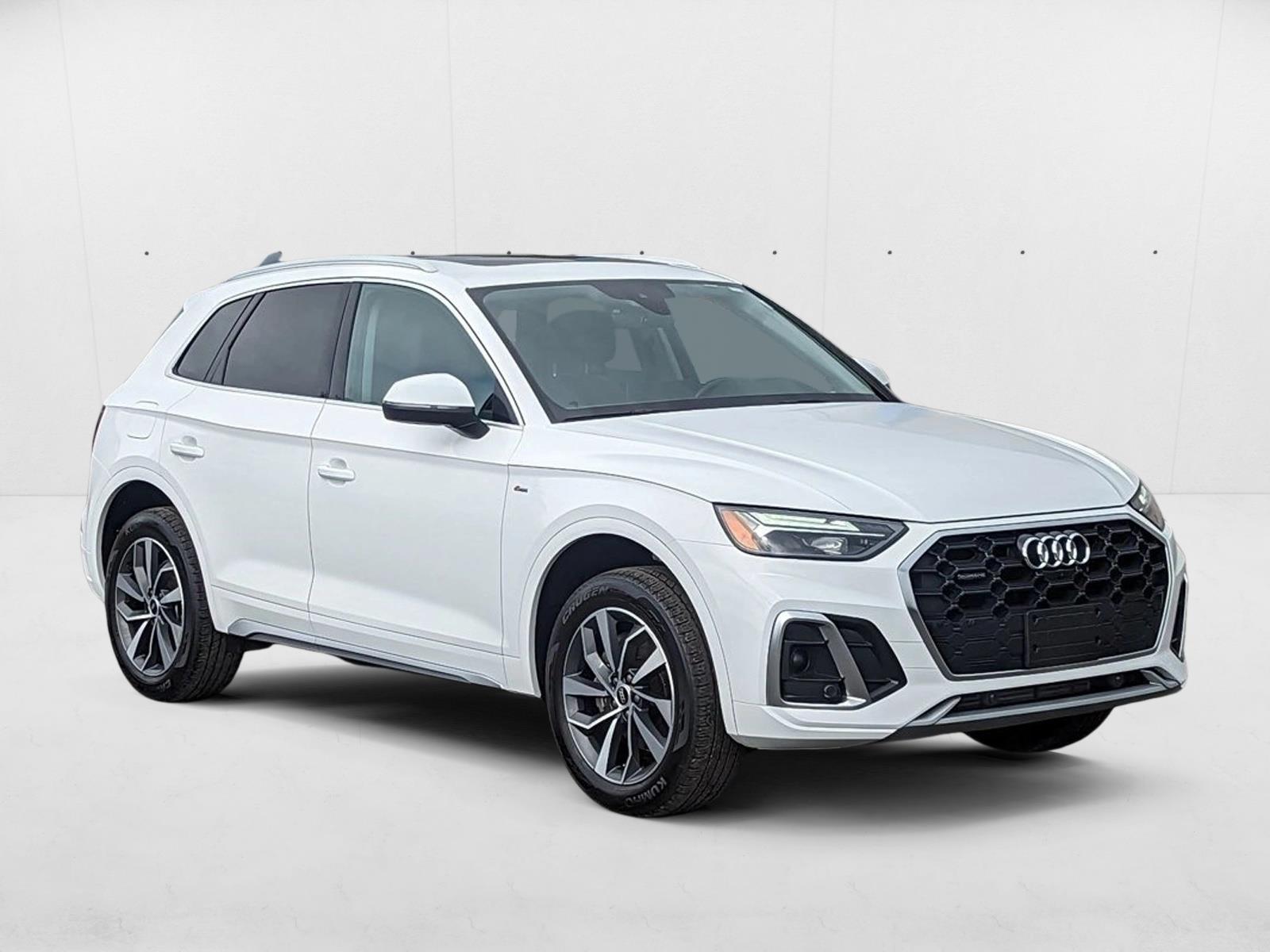 2023 Audi Q5 45 S line Premium photo 3