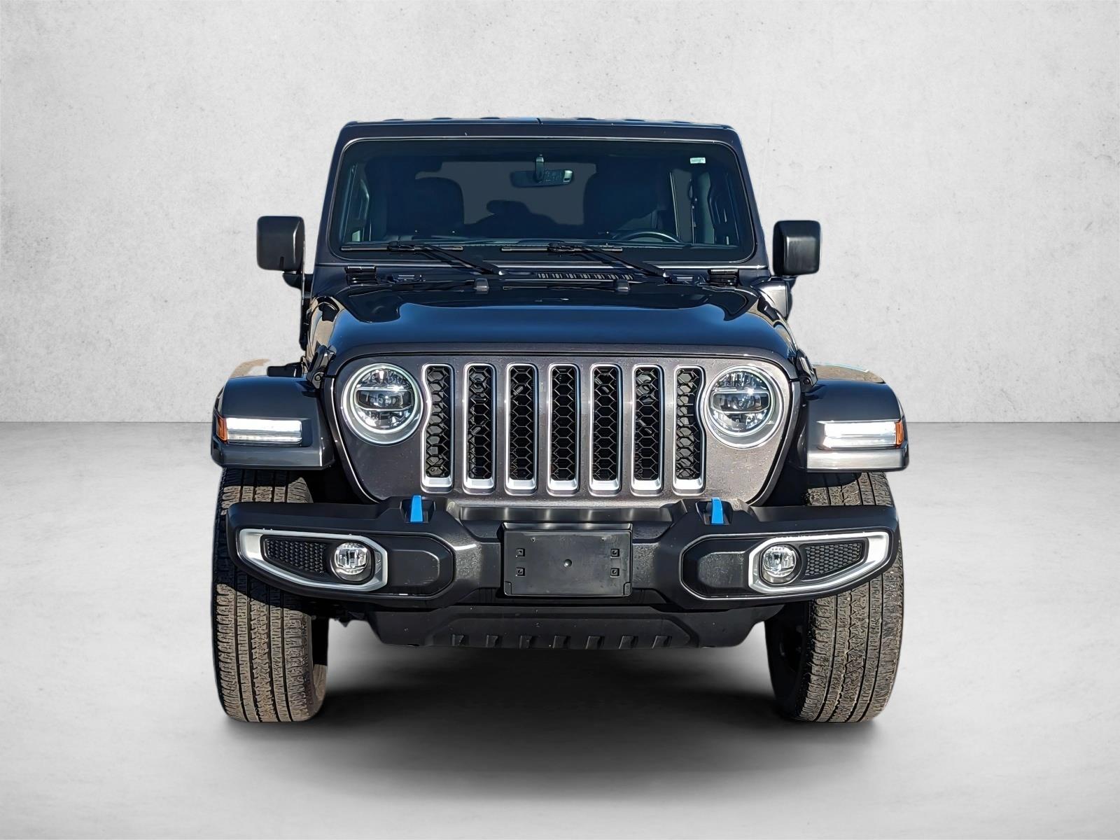 2022 Jeep Wrangler 4xe Unlimited Sahara photo 2