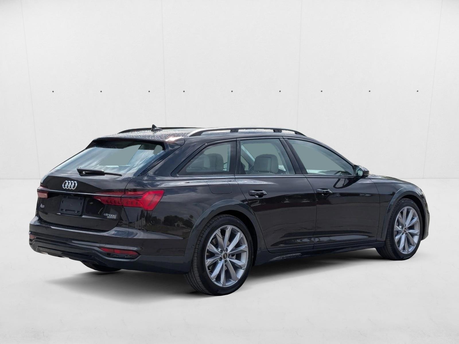 2025 Audi A6 Allroad Quattro Prestige photo 2