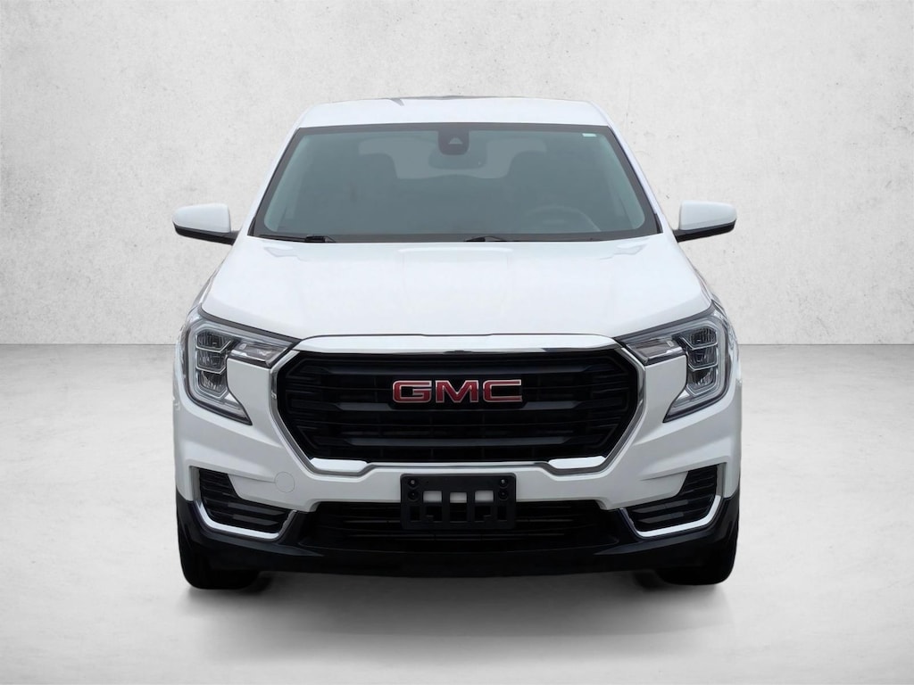 Used 2024 GMC Terrain SLE SUV