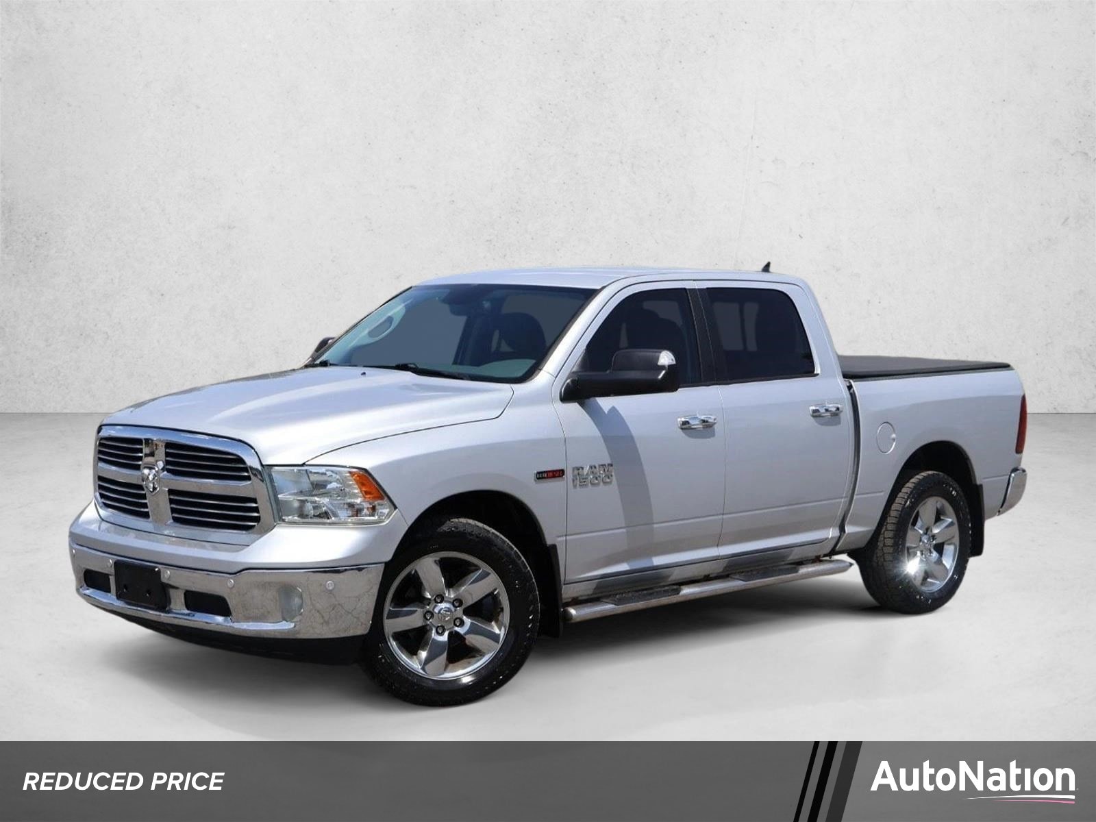 2017 RAM 1500 Big Horn 4x4 Crew Cab 5'7's photo