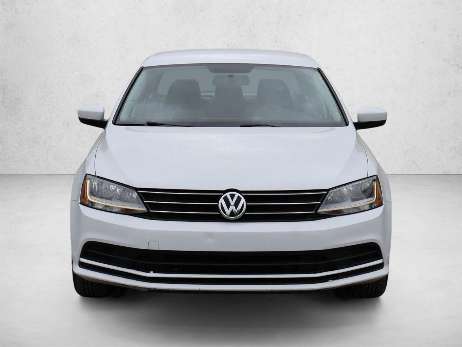 3VW2B7AJ8HM300698