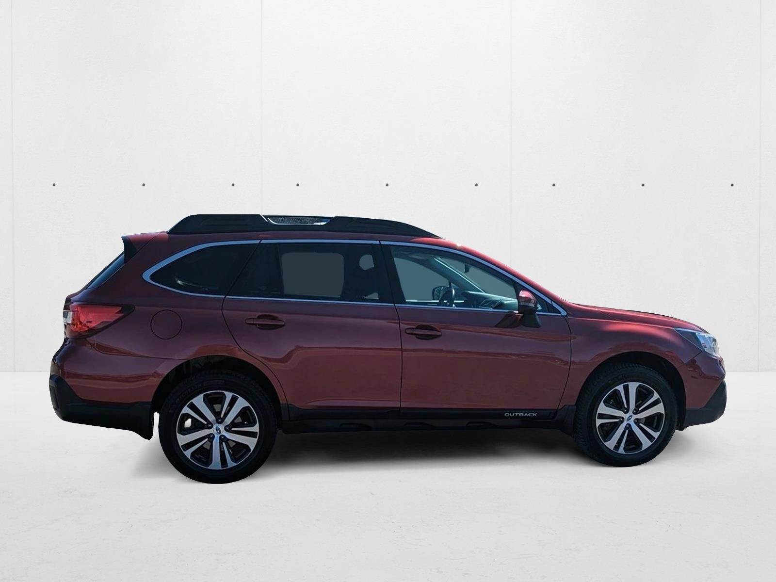 2018 Subaru Outback Limited photo 4