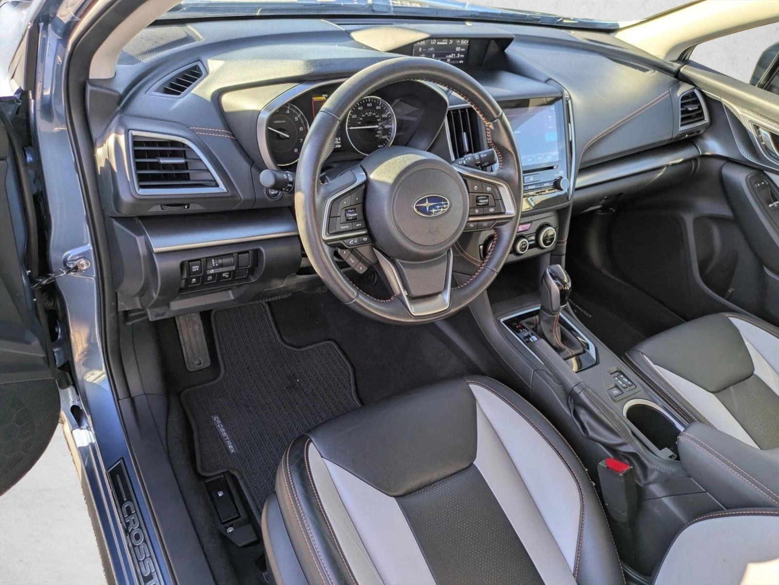 2021 Subaru Crosstrek Limited photo 2