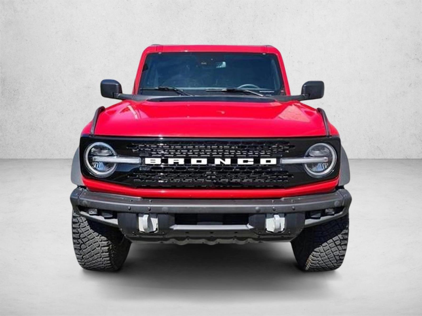2022 Ford Bronco Wildtrak photo 2