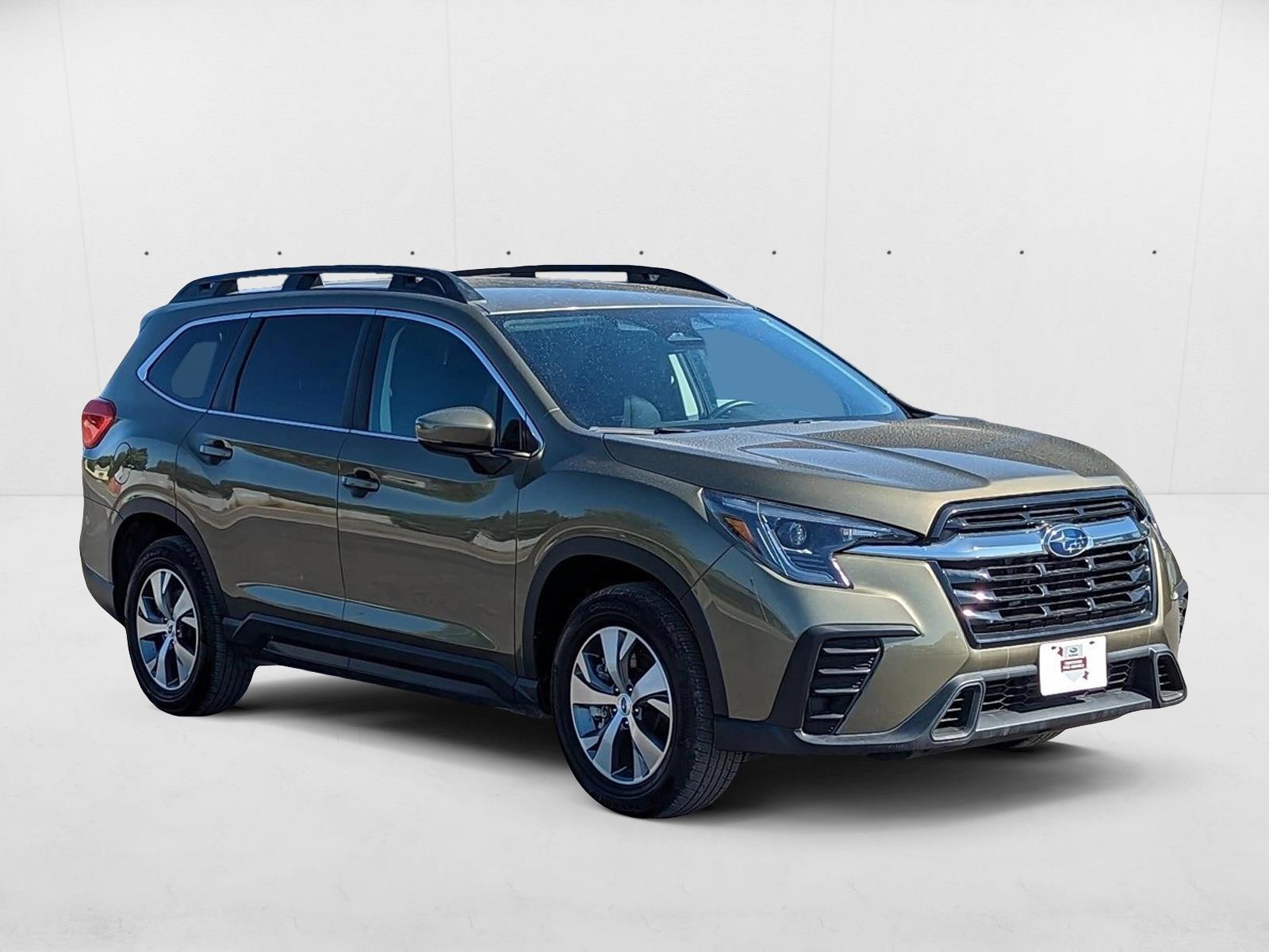 2024 Subaru Ascent Premium photo 3