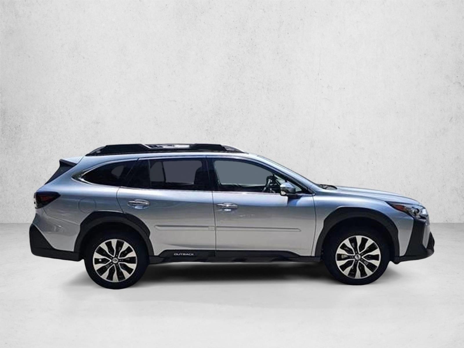 2023 Subaru Outback Touring XT photo 4