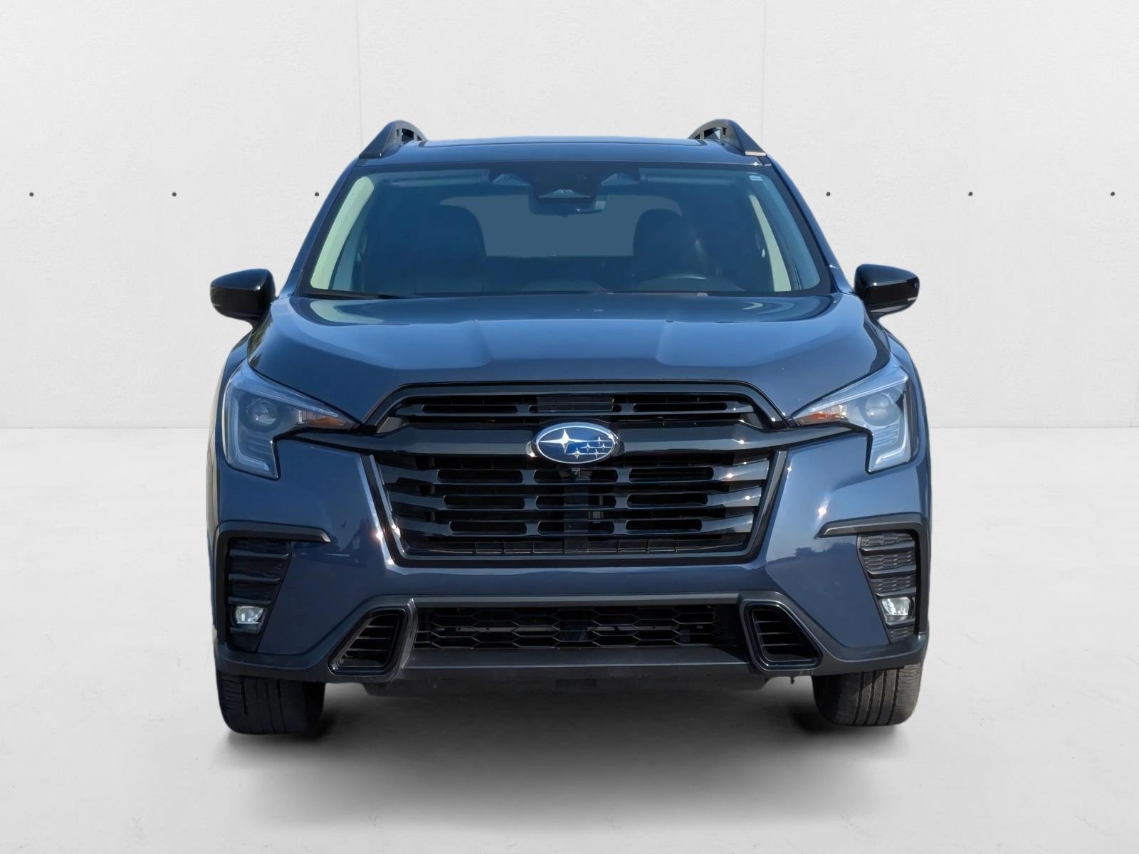 2025 Subaru Ascent Onyx Edition Touring photo 2