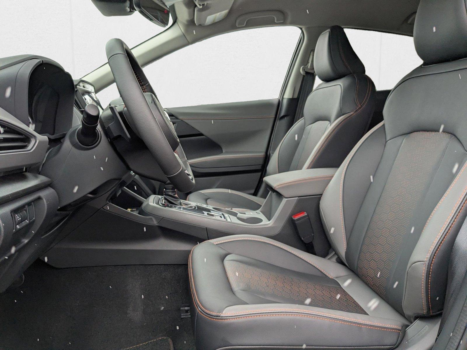 2025 Subaru Crosstrek Limited photo 2