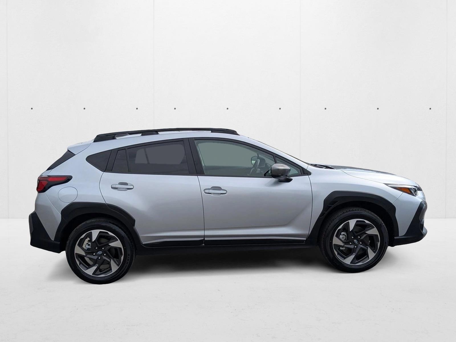 2025 Subaru Crosstrek Limited photo 4